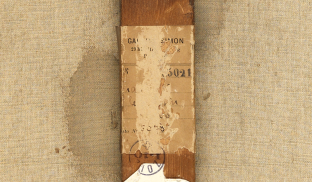 Detail of the verso of Juan Gris’ 1914 Still Life with Grapes, showing the Galerie Simon inventory number “5021” stamped on the gallery's label adhered to the central stretcher bar